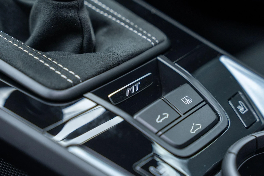 Porsche 911 High Wycombe #23