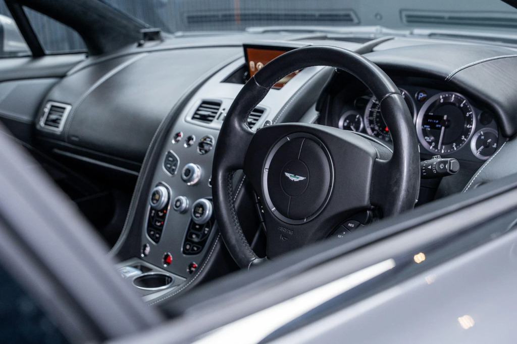 Aston Martin Rapide S S V12 Silver #22