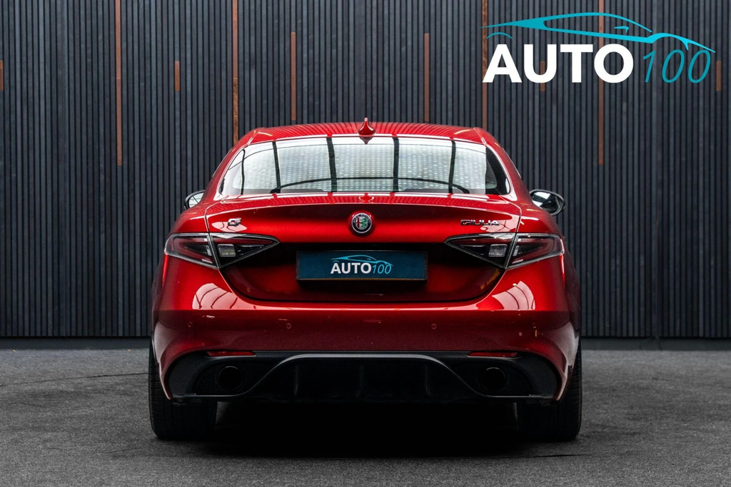 Alfa Romeo Giulia Giulia Veloce Tb Red #18