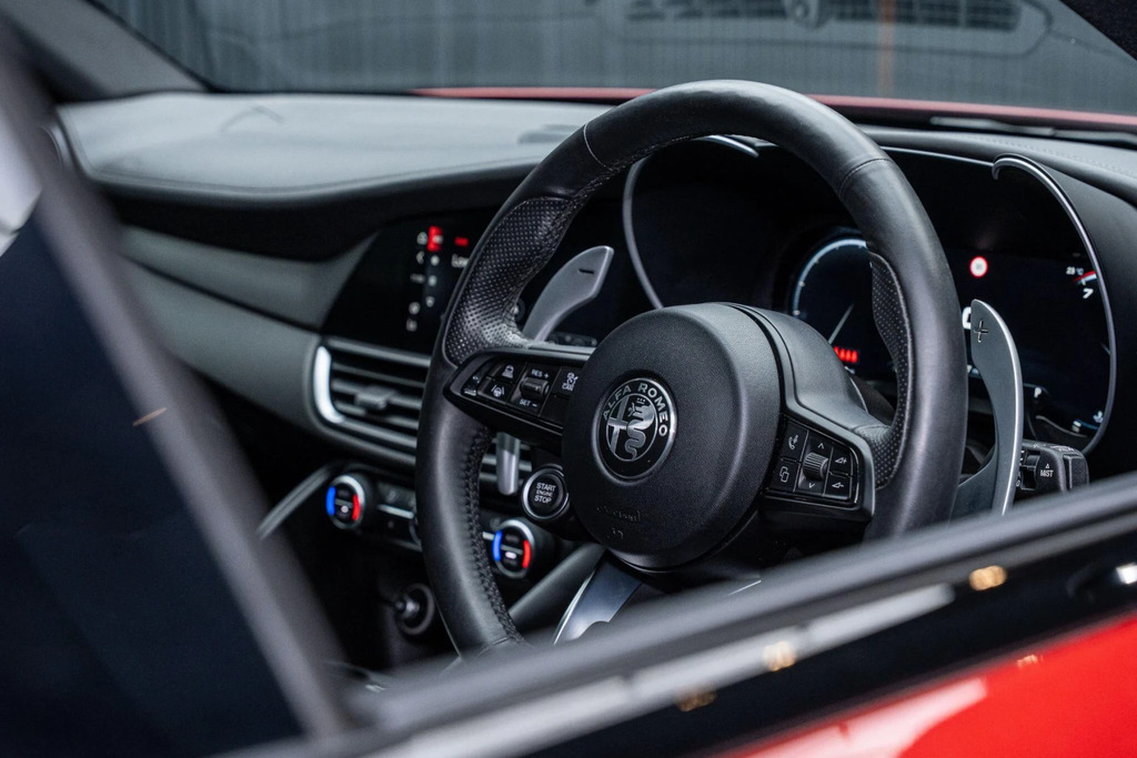 Alfa Romeo Giulia Giulia Veloce Tb Red #35