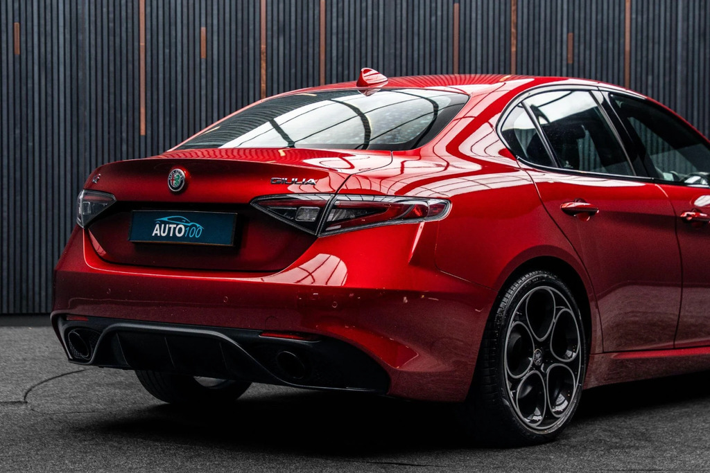 Alfa Romeo Giulia Giulia Veloce Tb Red #16