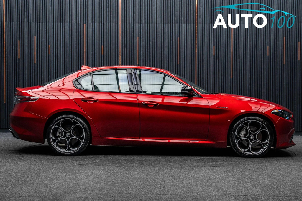 Alfa Romeo Giulia Giulia Veloce Tb Red #13