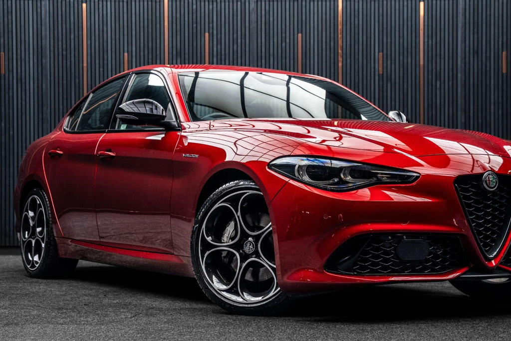 Alfa Romeo Giulia Giulia Veloce Tb Black #5
