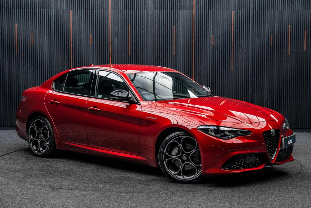 Alfa Romeo Giulia Giulia Veloce Tb Red #7