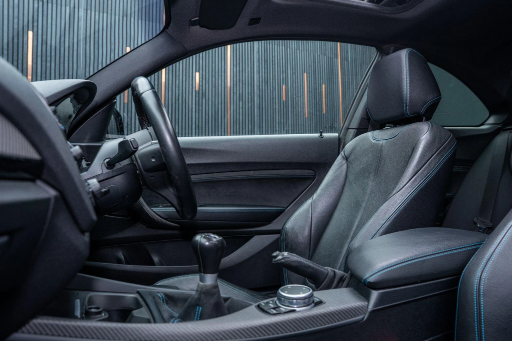 BMW M2 Auto  #38