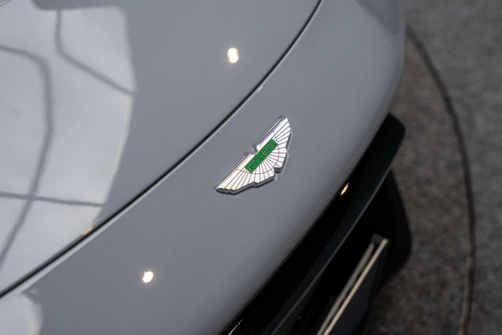 Aston Martin Vantage V8 Black #27