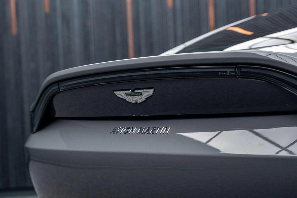 Aston Martin Vantage V8 Black #25