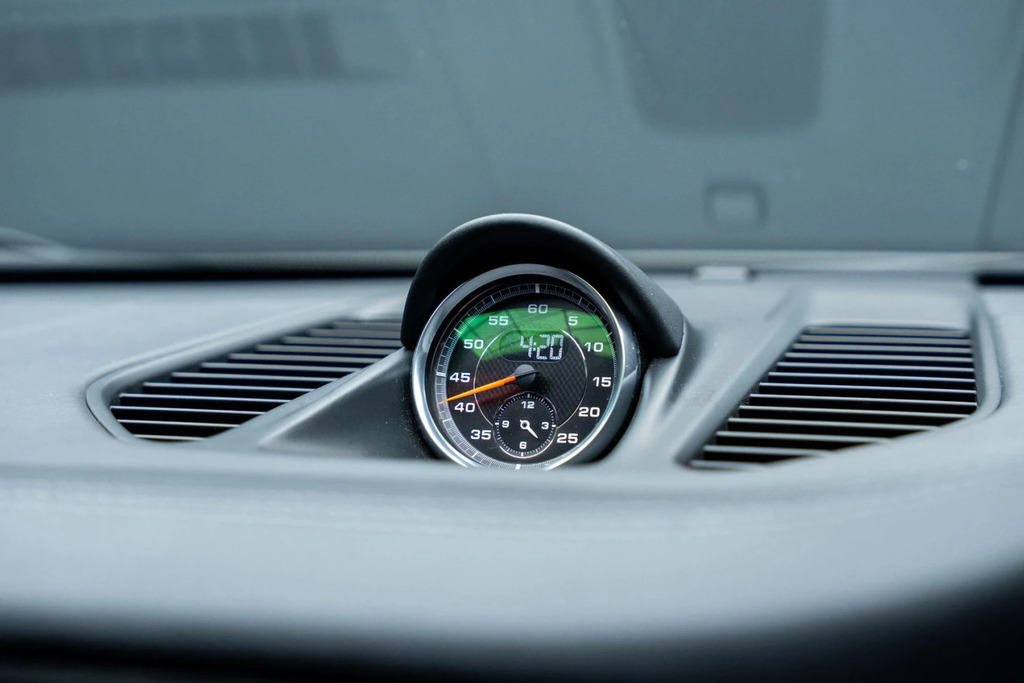 Porsche 911 Black #8