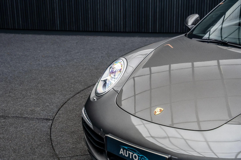 Porsche 911 Black #25