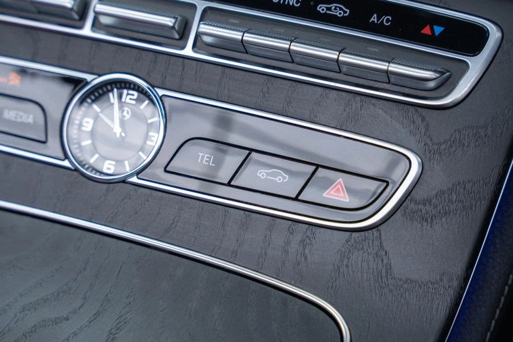 Mercedes-Benz E Class E 200 Amg Line Edition Grey #21