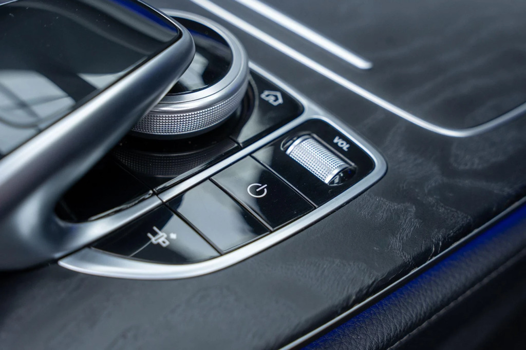 Mercedes-Benz E Class E 200 Amg Line Edition Grey #25