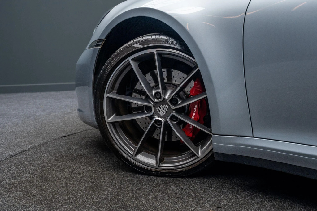 Porsche 911 2dr Pdk Grey #13
