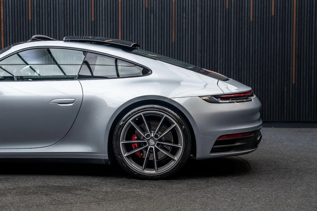 Porsche 911 2dr Pdk Grey #17