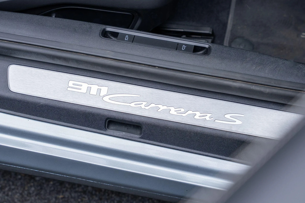 Porsche 911 2dr Pdk Grey #39