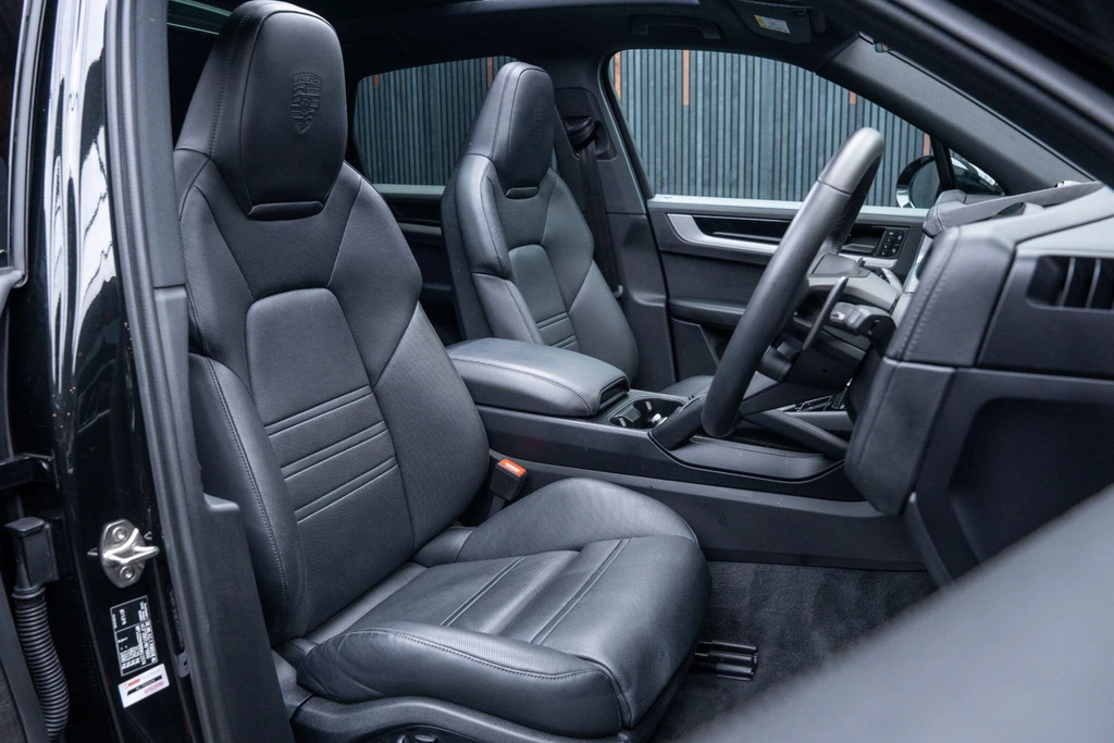 Porsche Cayenne 3.0 V6 E-hybrid 25.9Kwh Tiptronics 4Wd Euro 6 Ss Black #2
