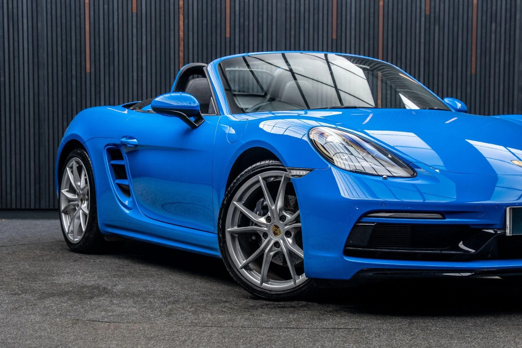 Porsche 718 Boxster S #7
