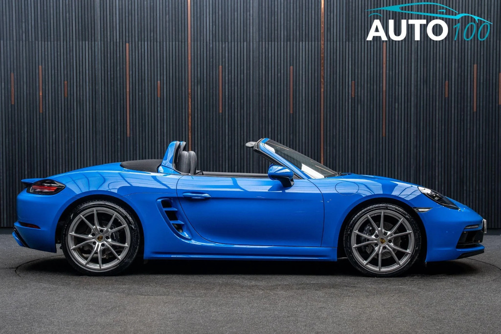 Porsche 718 Boxster S #11
