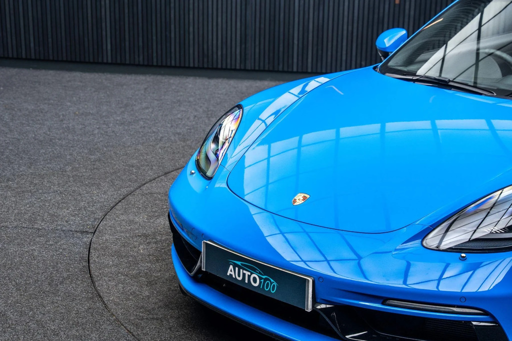 Porsche 718 Boxster S #23