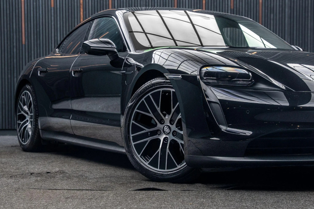 Porsche Taycan 4 Grey #7