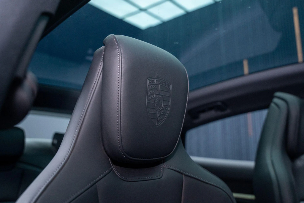 Porsche Taycan 4 Grey #38
