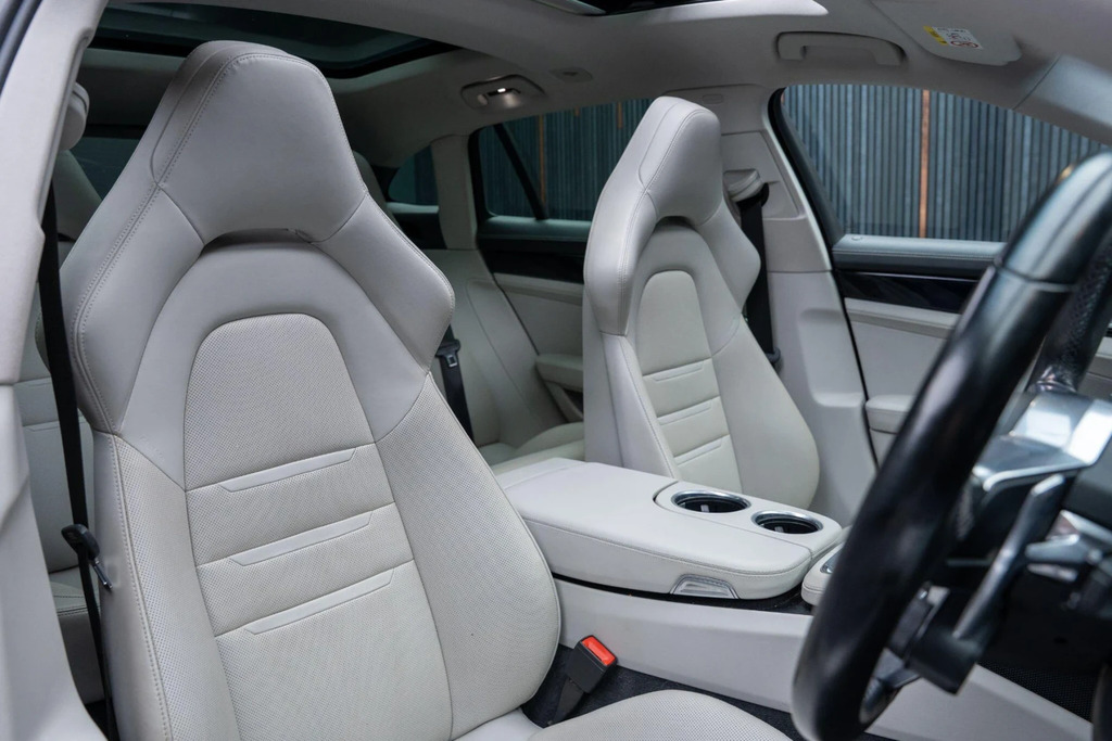 Porsche Panamera Gts Pdk Semi Grey #12