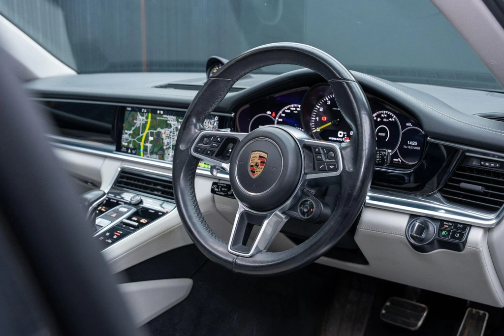 Porsche Panamera Gts Pdk Semi Grey #32