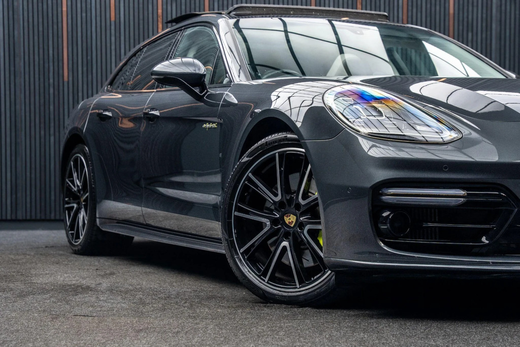 Porsche Panamera Gts Pdk Semi Grey #7