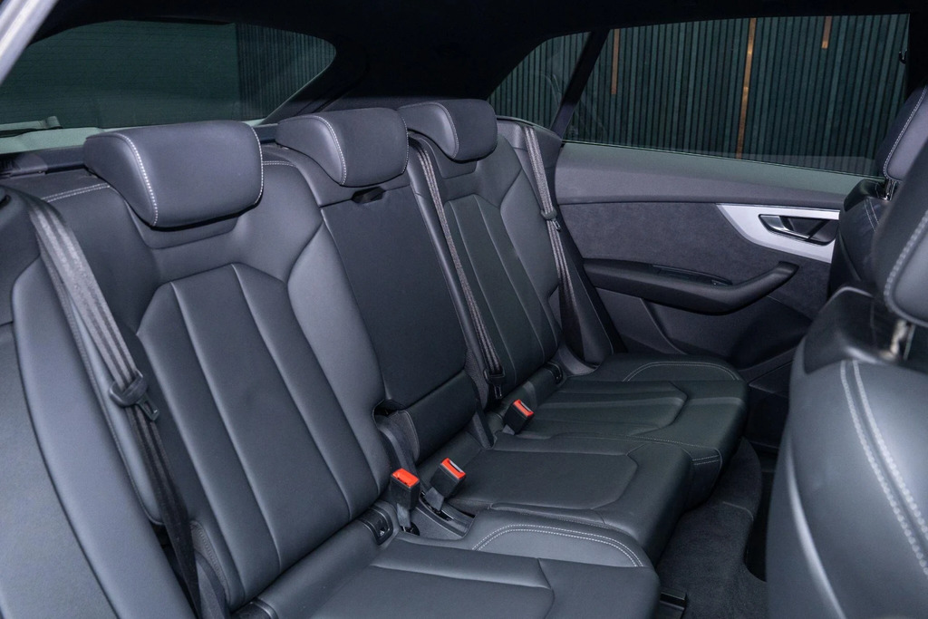Audi Q8 Sq8 Black Edition Black #14