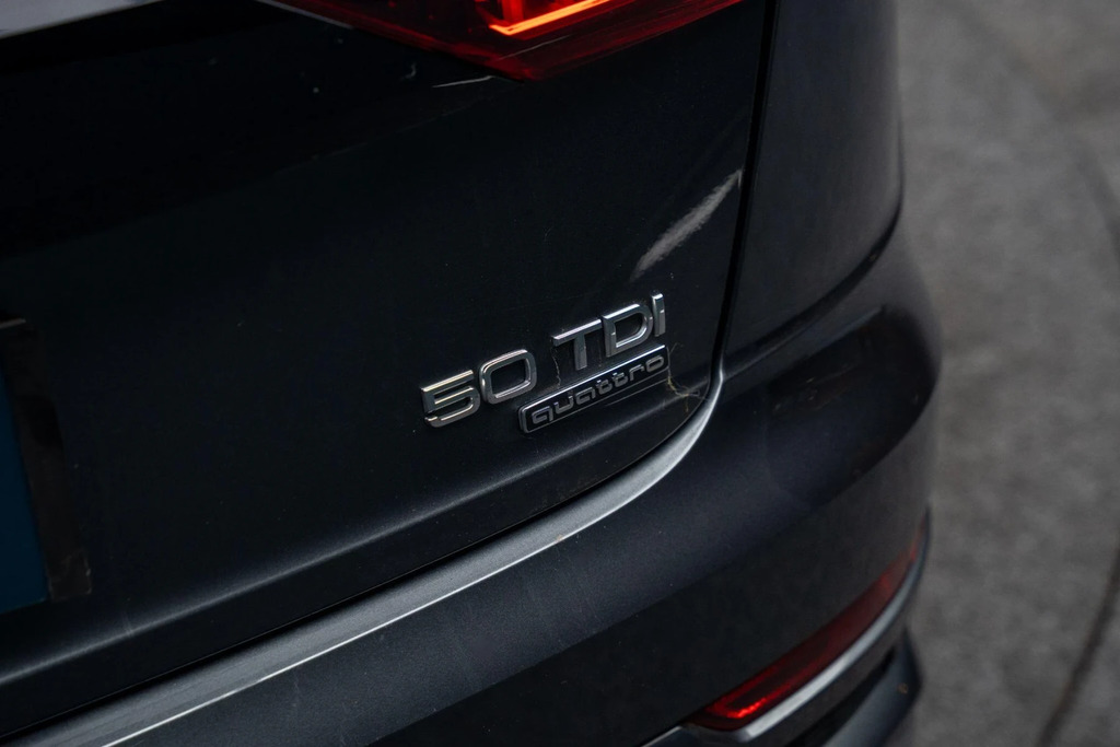 Audi Q8 Sq8 Black Edition Black #27