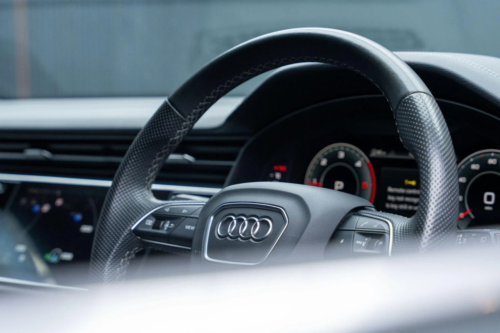 Audi Q8 Sq8 Black Edition Black #49