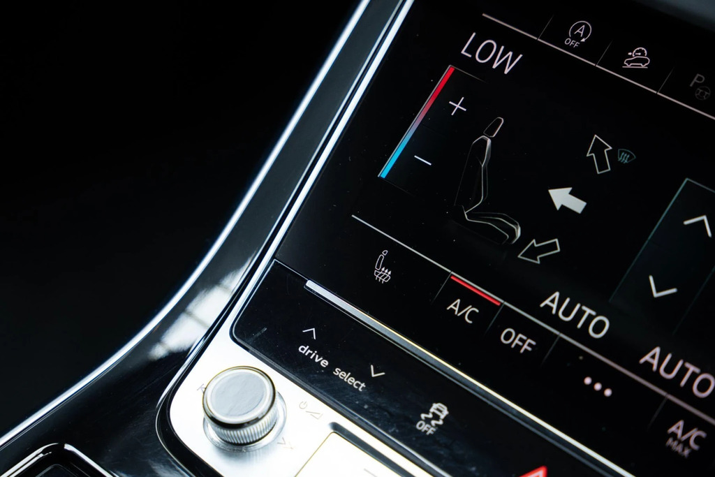 Audi Q8 Sq8 Black Edition Black #16