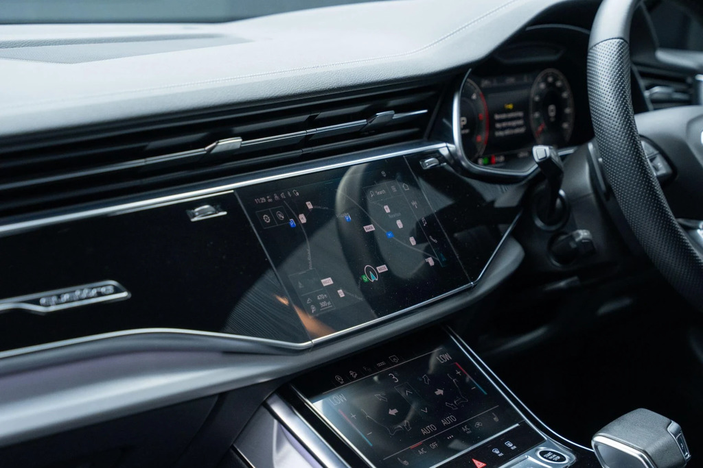 Audi Q8 Sq8 Black Edition Black #48