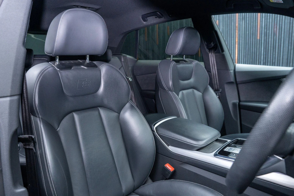 Audi Q8 Sq8 Black Edition Black #12
