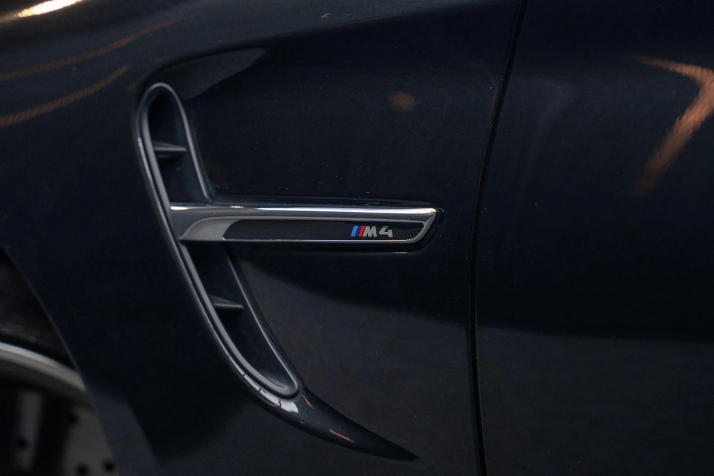 BMW M4 M4 Competition Edition Package White #27