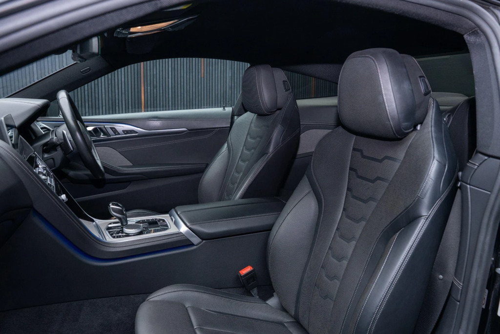 BMW 8 Series Blue #43