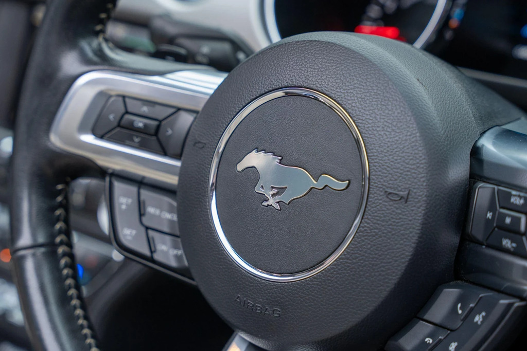 Ford Mustang Mustang Ecoboost Red #32