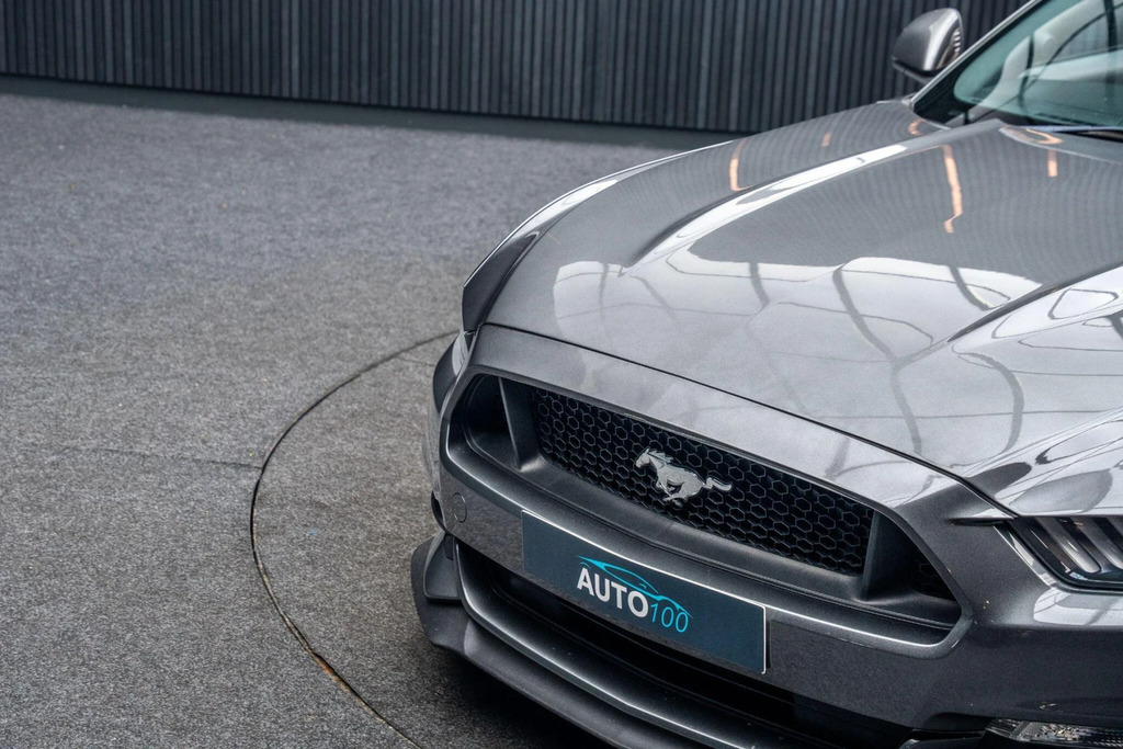 Ford Mustang Mustang Ecoboost Red #33