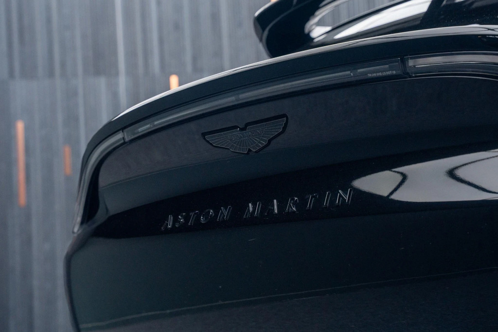 Aston Martin DBX V8 Dbx707 Touchtronic Red #25