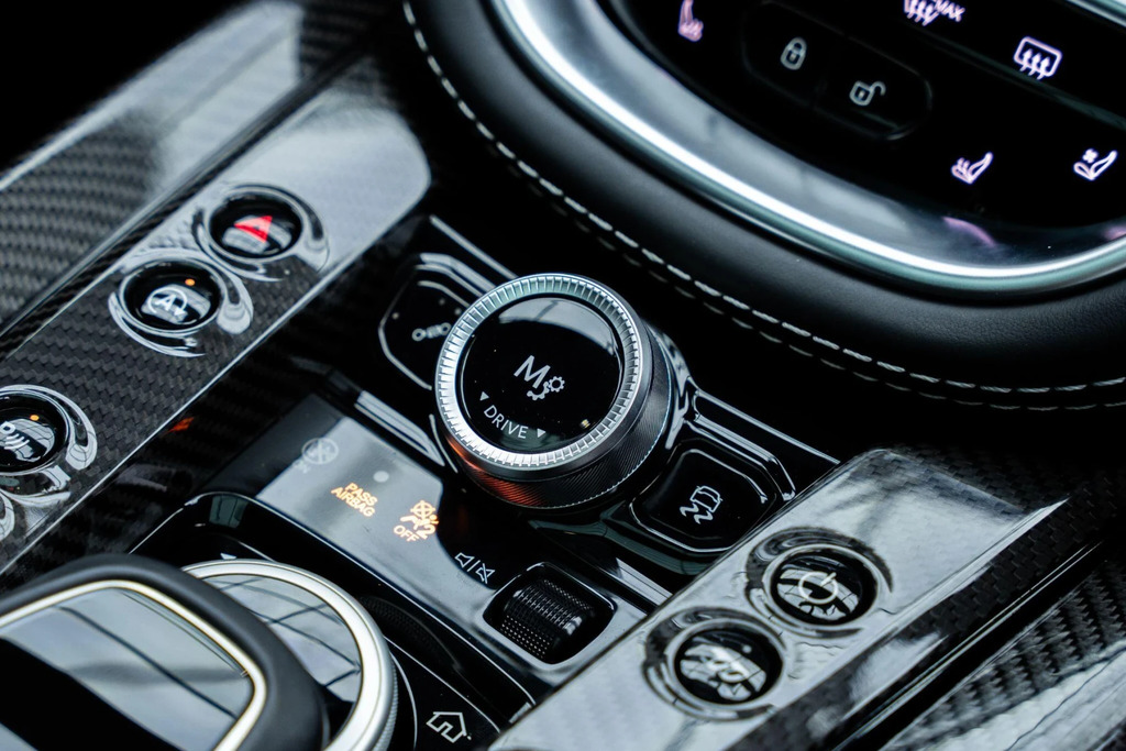 Aston Martin DBX V8 Dbx707 Touchtronic Red #29