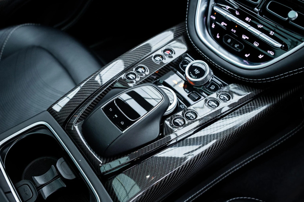 Aston Martin DBX V8 Dbx707 Touchtronic Red #8