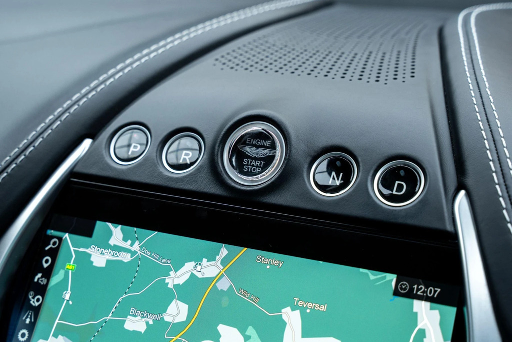 Aston Martin DBX V8 Dbx707 Touchtronic Red #34