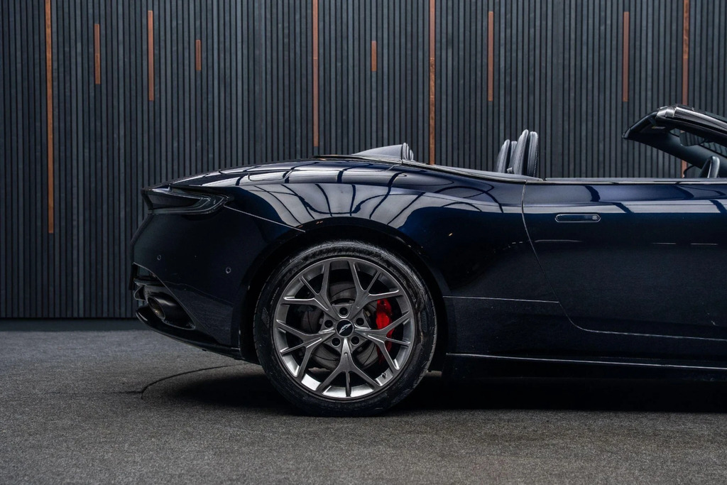 Aston Martin DB11 5.2 V12 600 Bhp Blue #21