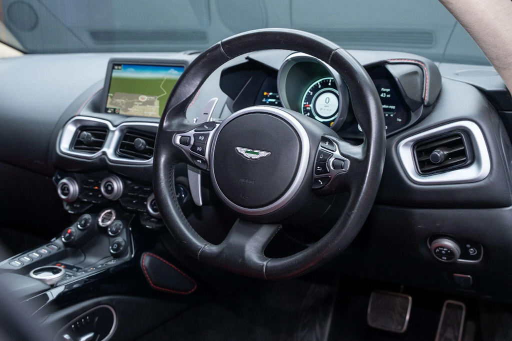 Aston Martin Vantage 4.0 V8 Euro 6 White #4