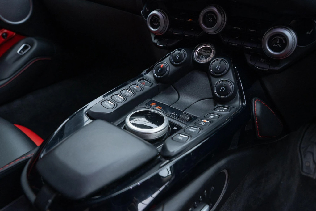 Aston Martin Vantage Zf 8 Speed 2019 Silver #26