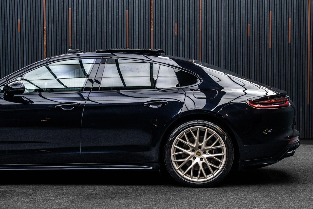 Porsche Panamera 4.0 V8 4S Pdk Purple #17