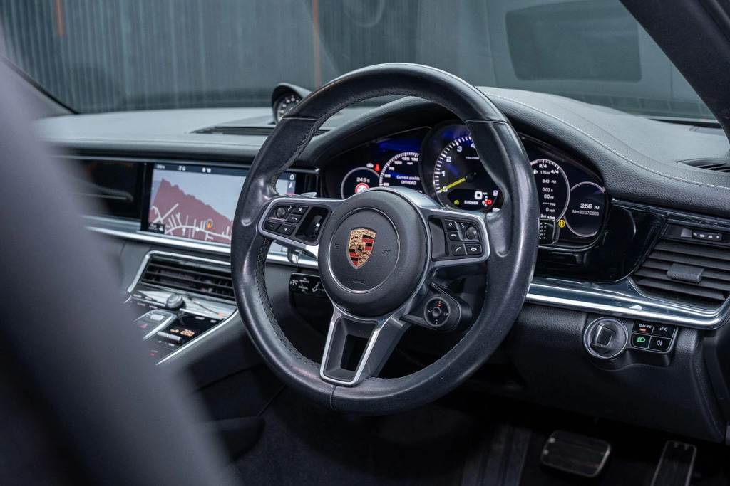 Porsche Panamera 4.0 V8 4S Pdk Purple #39