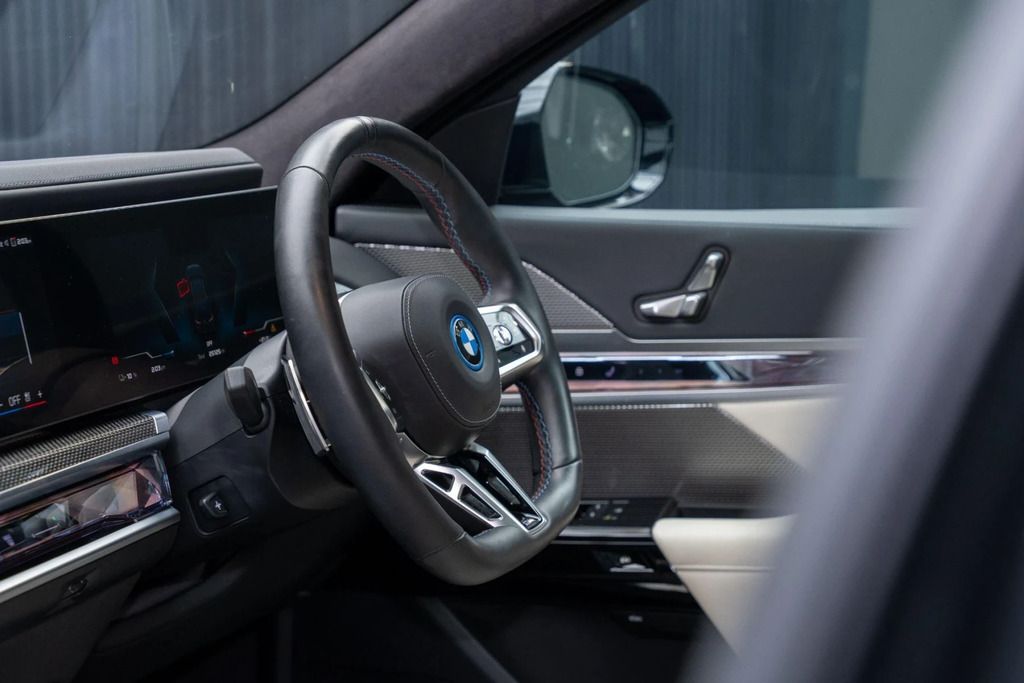 BMW i7 I7 Edrive50 M Sport Black #40