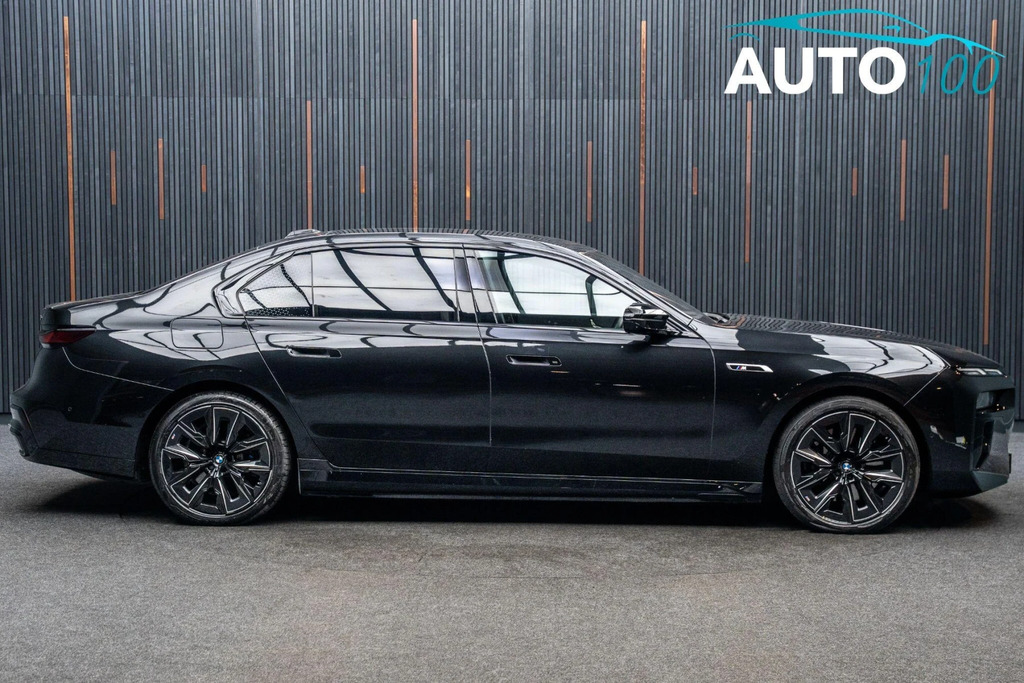 BMW i7 I7 Edrive50 M Sport Black #17