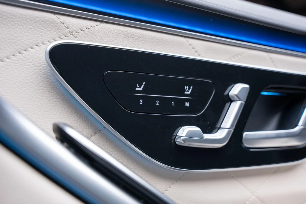 Mercedes-Benz S Class Saloon Black #24