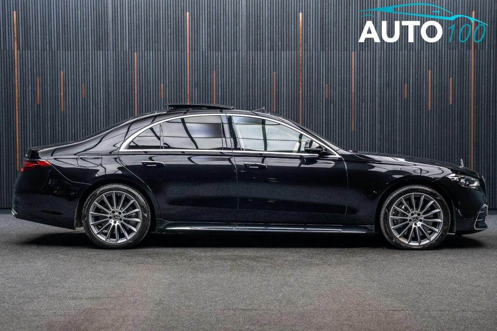 Mercedes-Benz S Class Saloon Black #17